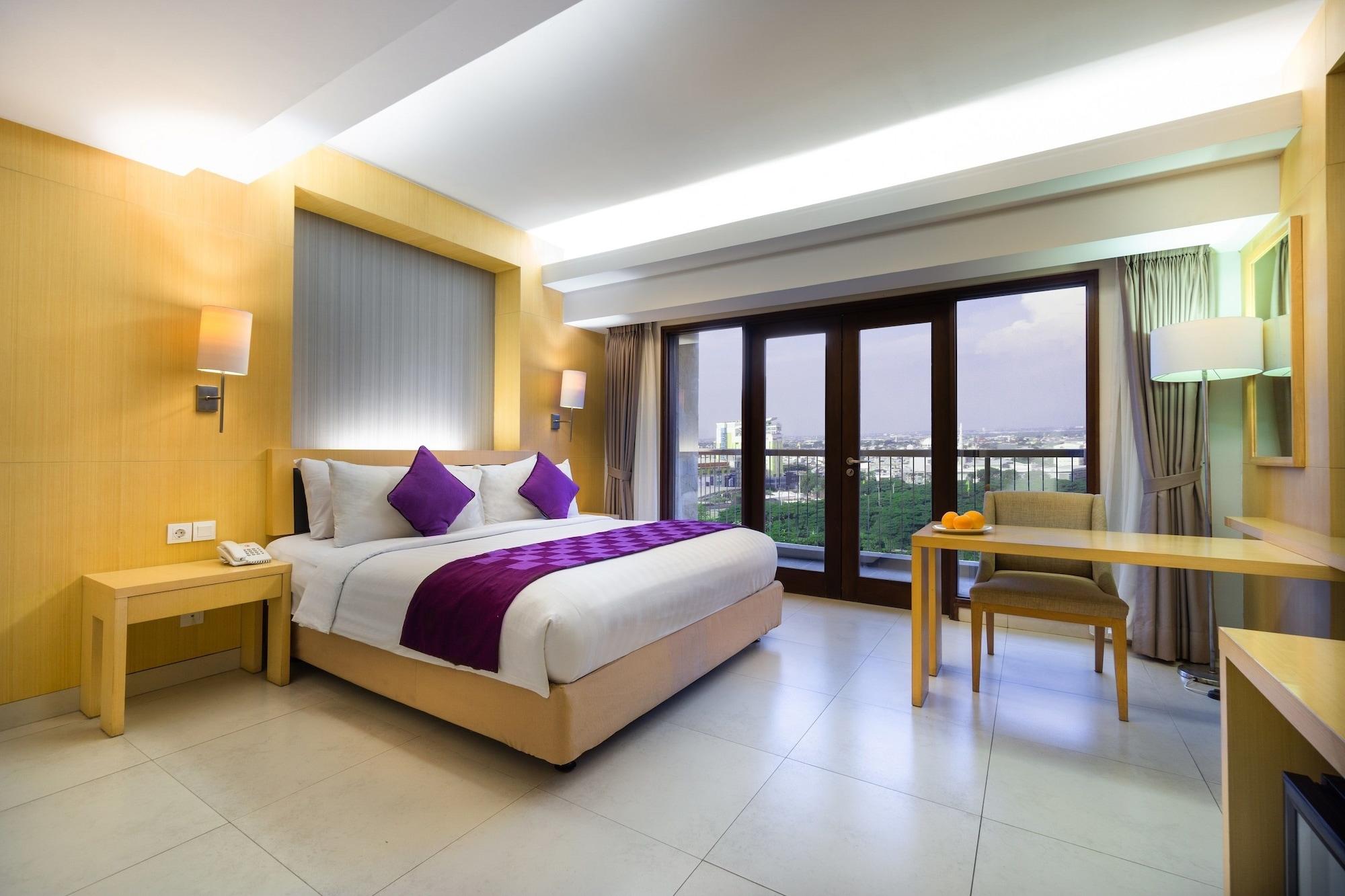 Quest Hotel Kuta By Aston Exteriör bild